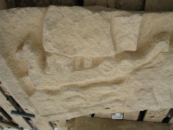 Medea Steine 018.jpg