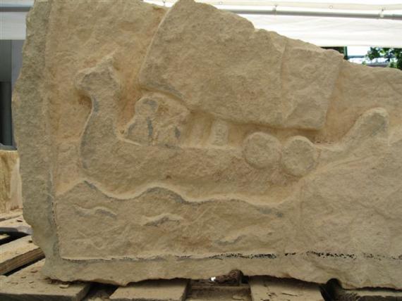 Medea Steine 033.jpg